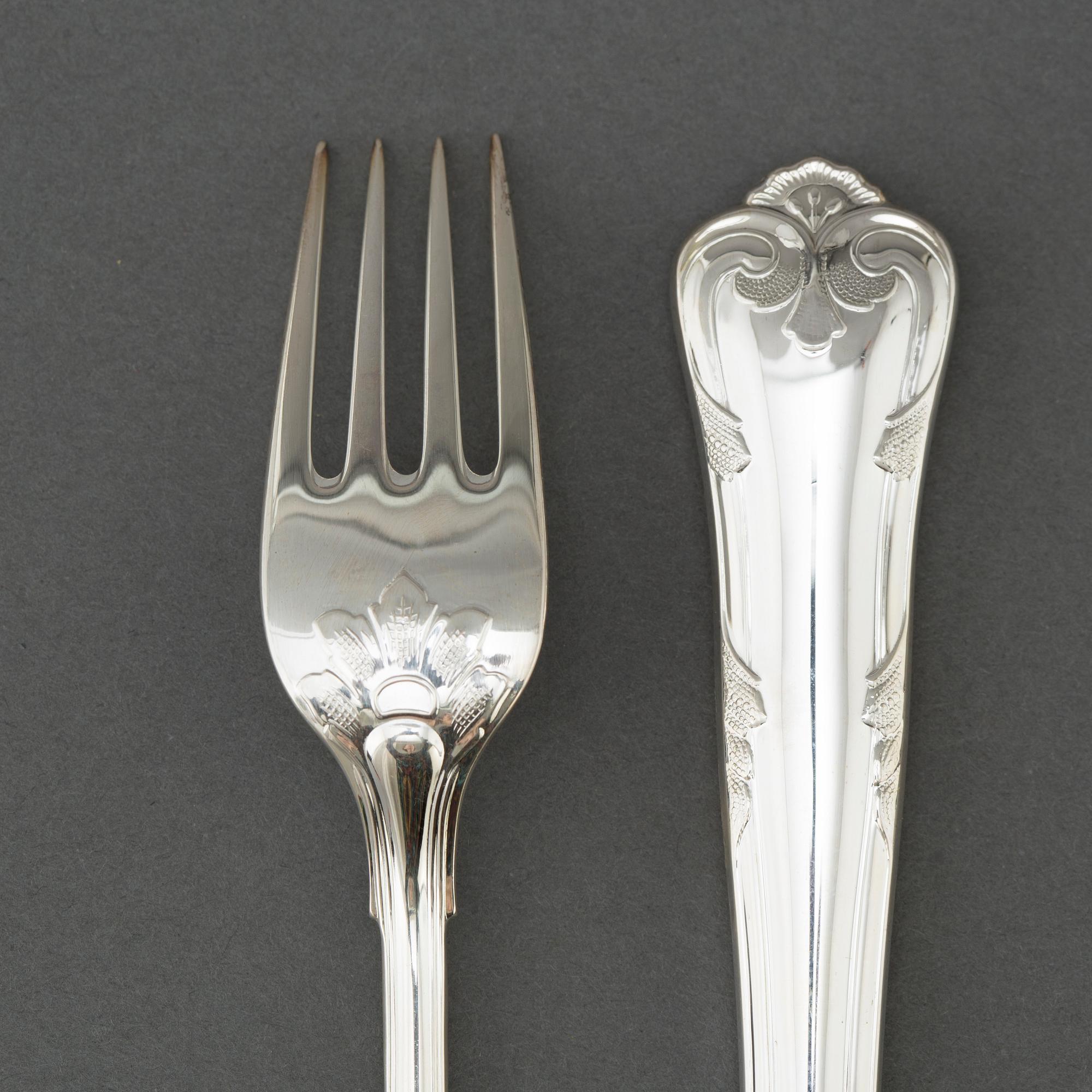 BESTICKSERVIS, silver, 35 delar, modell Herrgård, bland annat MEMA, 1990-tal.