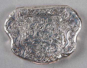 DOSA, silver, rokoko, 1700-tal. Ostämpl.