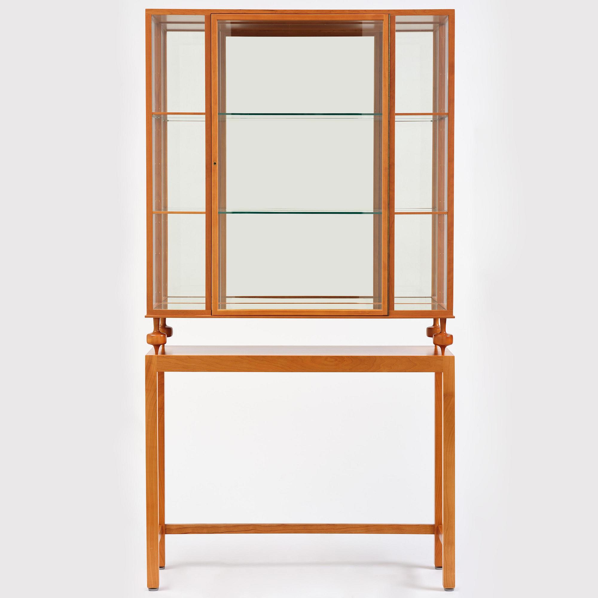 Josef Frank, a display cabinet model B 2077, Firma Svenskt Tenn, ca 2001.