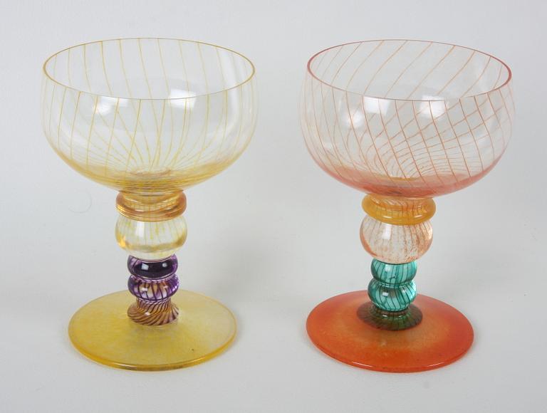 POKALGLAS, 2 st, Kjell Engman, Kosta Boda.