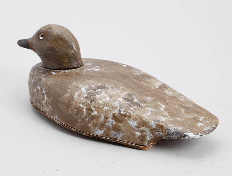 VETTE, målat trä, 1900-talets första hälft.