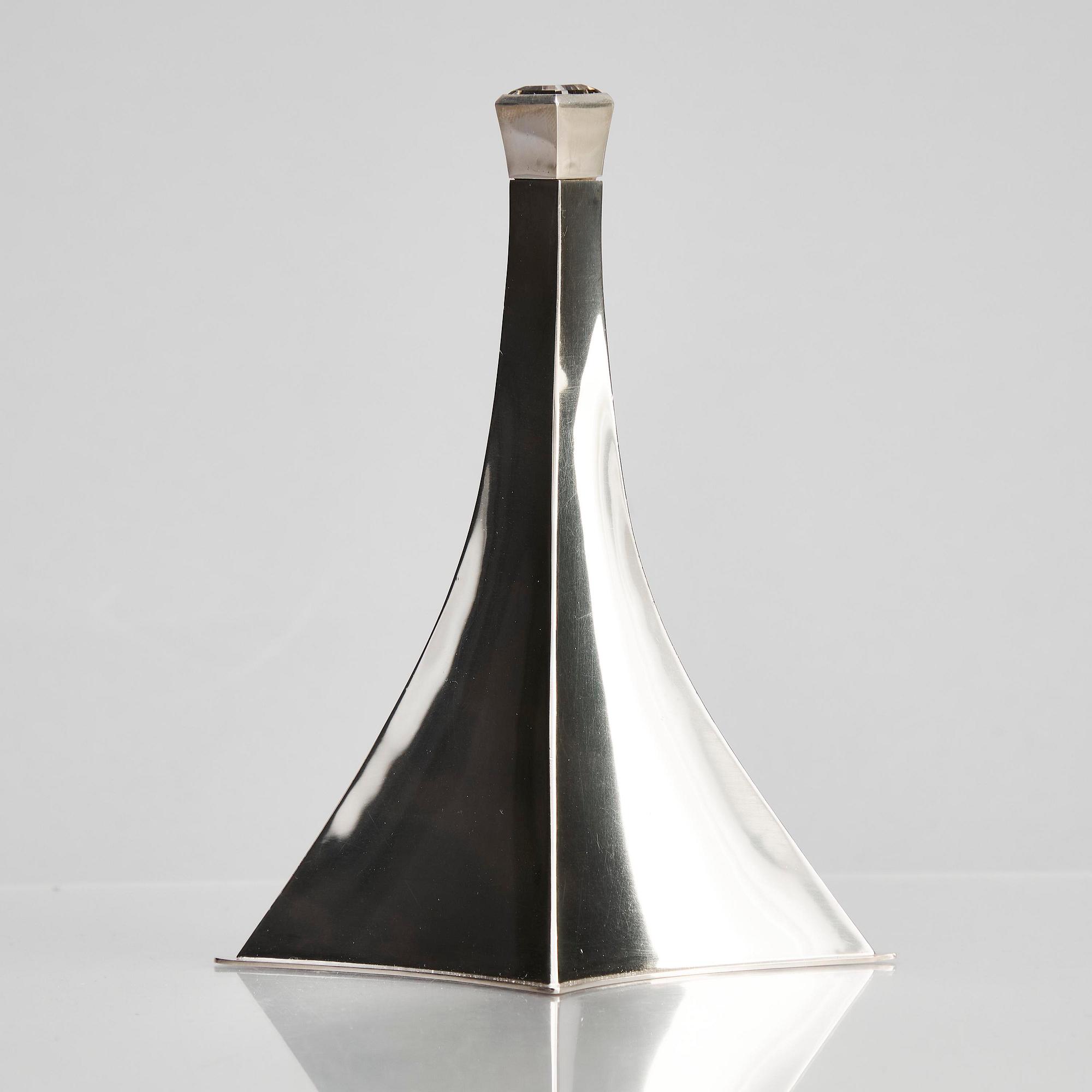 Rolf Lindståhl, a sterling silver bottle with a rock crystal on the lid, Stockholm 1988.