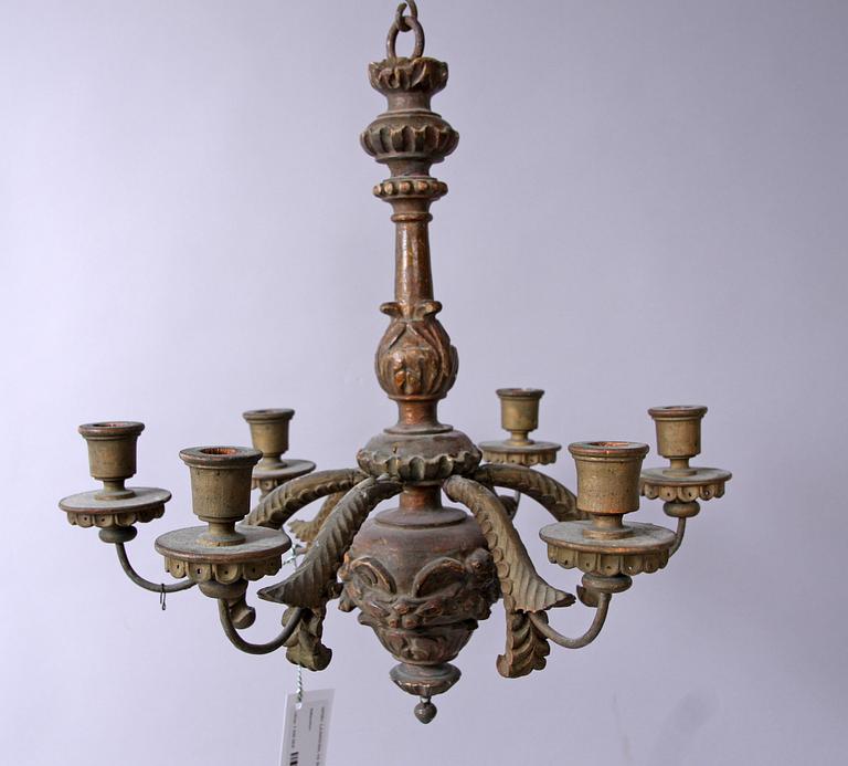 LJUSKRONA, trä. Barockstil.