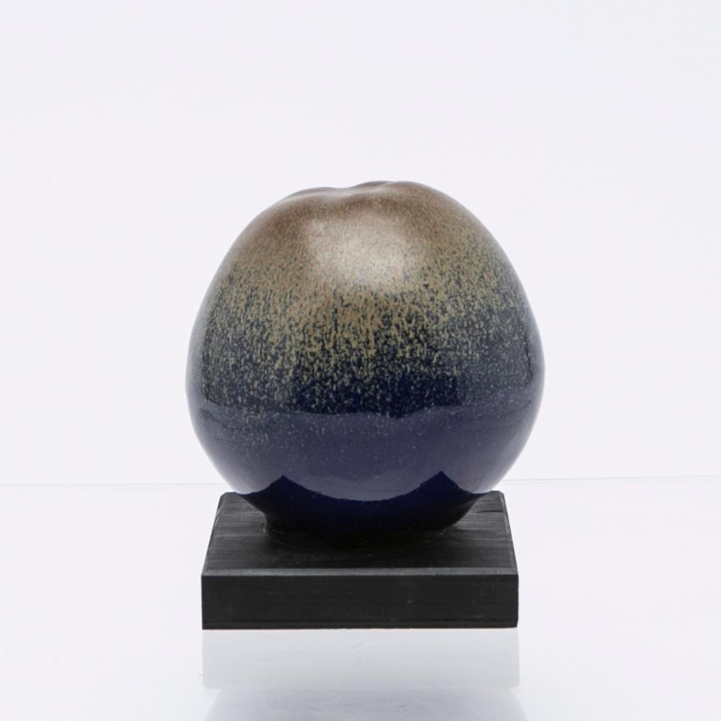Ulla & Gustaf Kraitz, Apple.