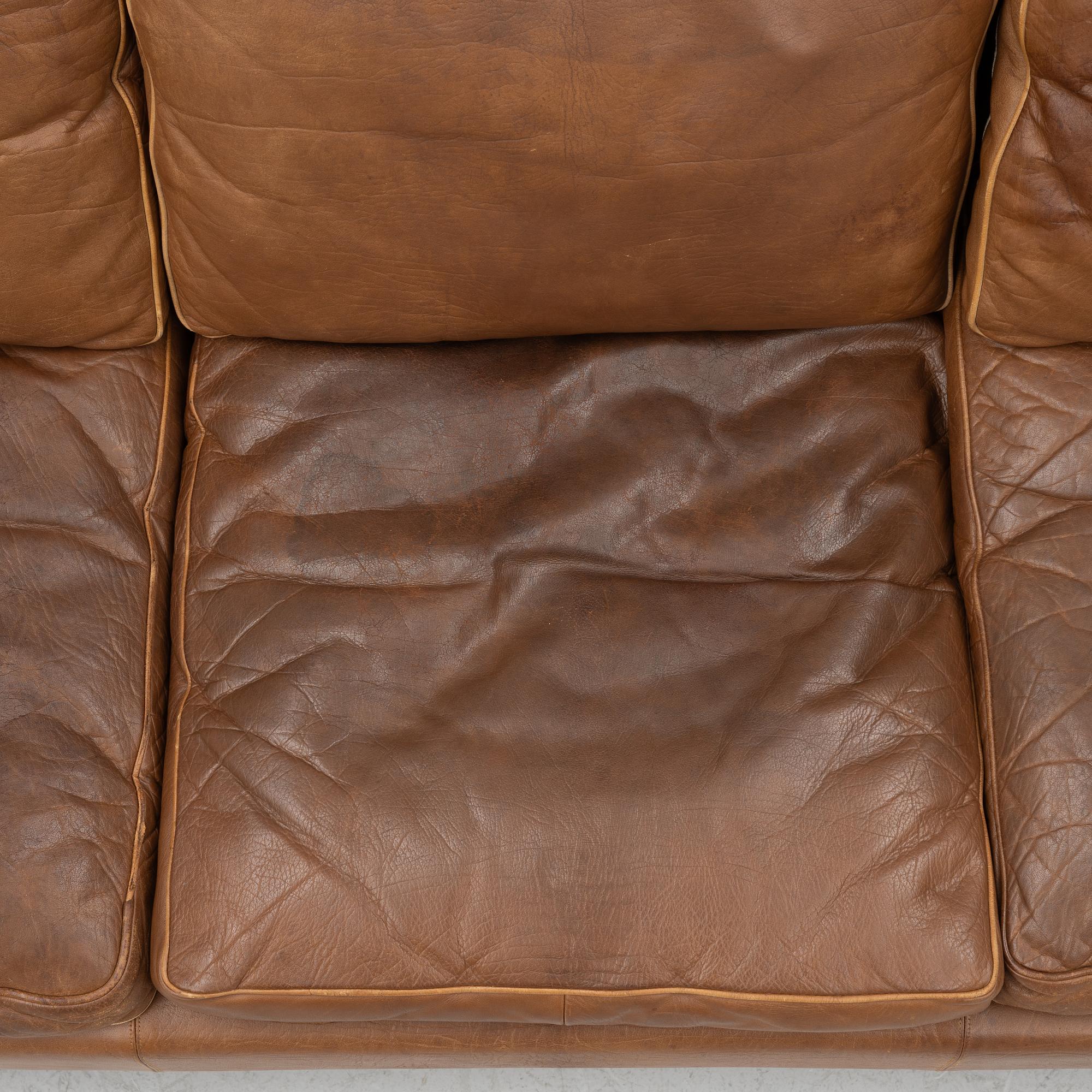 Ib Kofod Larsen, soffa, Olof Perssons Fåtöljindustri (OPE), Jönköping, 1950-60-tal.