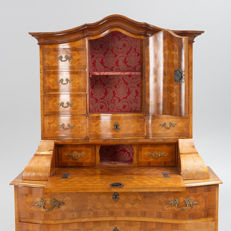 A Baroque style writing cabinet, 20th Century.