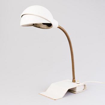 ALVAR AALTO, A table lamp 'A7603' for Valaistustyö.