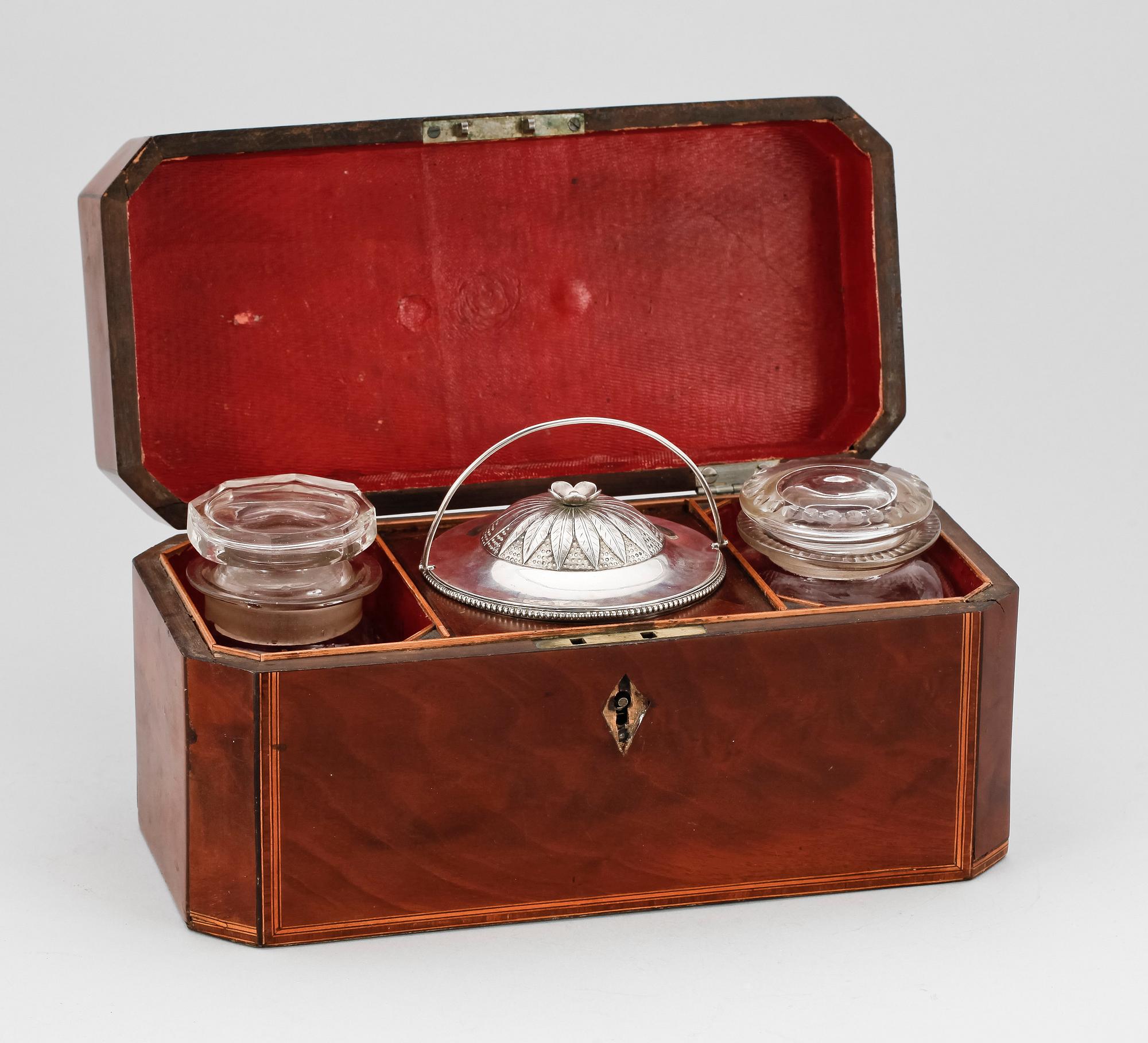 TESKRIN, empire, 1800-talets första hälft.