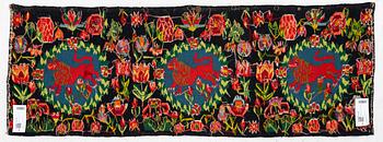 Åkdyna, "Rött Lejon", flamskväv, 140 x 50 cm, sydvästra Skåne, tidigt 1900-tal.