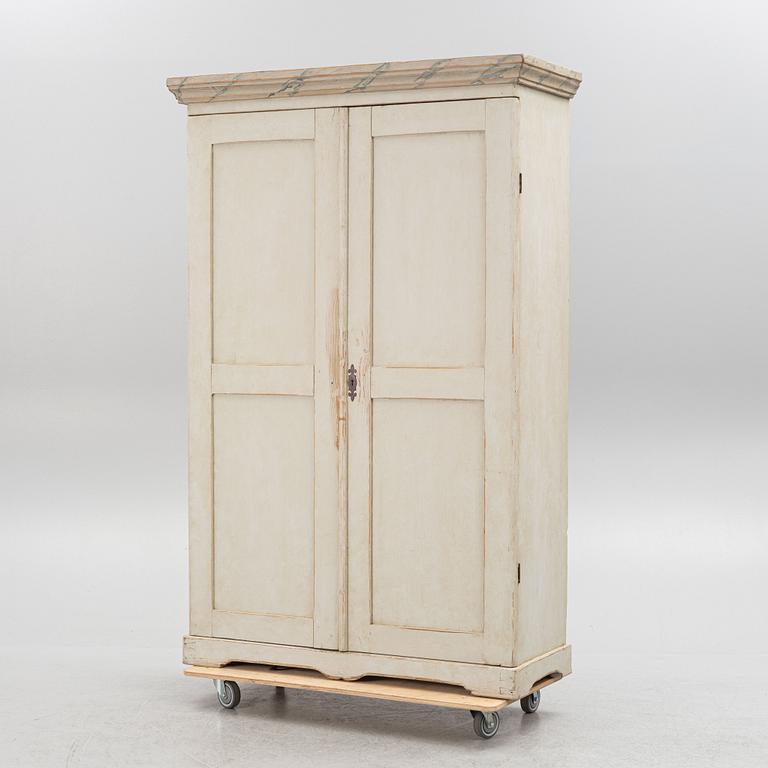 Cabinet, late 19th century.