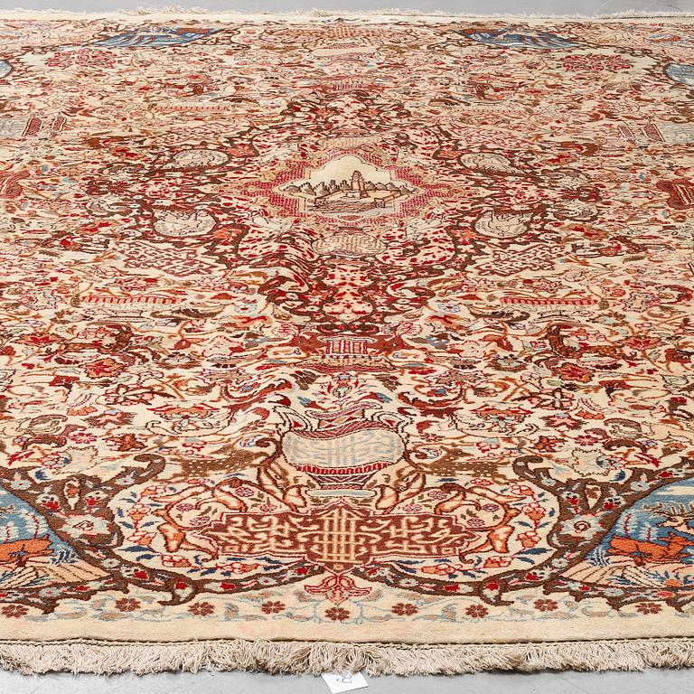 A CARPET, Kashmar, ca 500 x 300 cm.