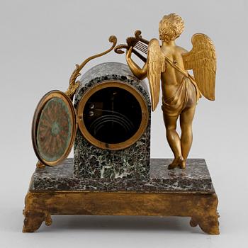 BORDSPENYDL, David Summerfield, omkring 1900.