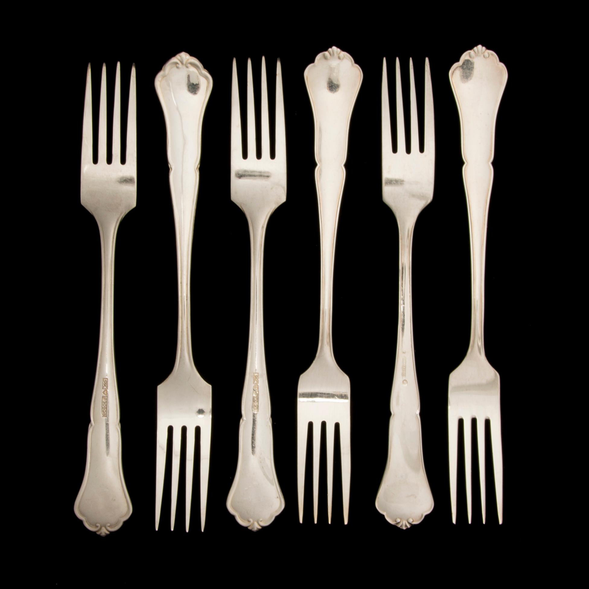 BESTICKUPPSÄTTNING, 18 delar, silver och nysilver, "Chippendale". 1900-talets senare hälft.