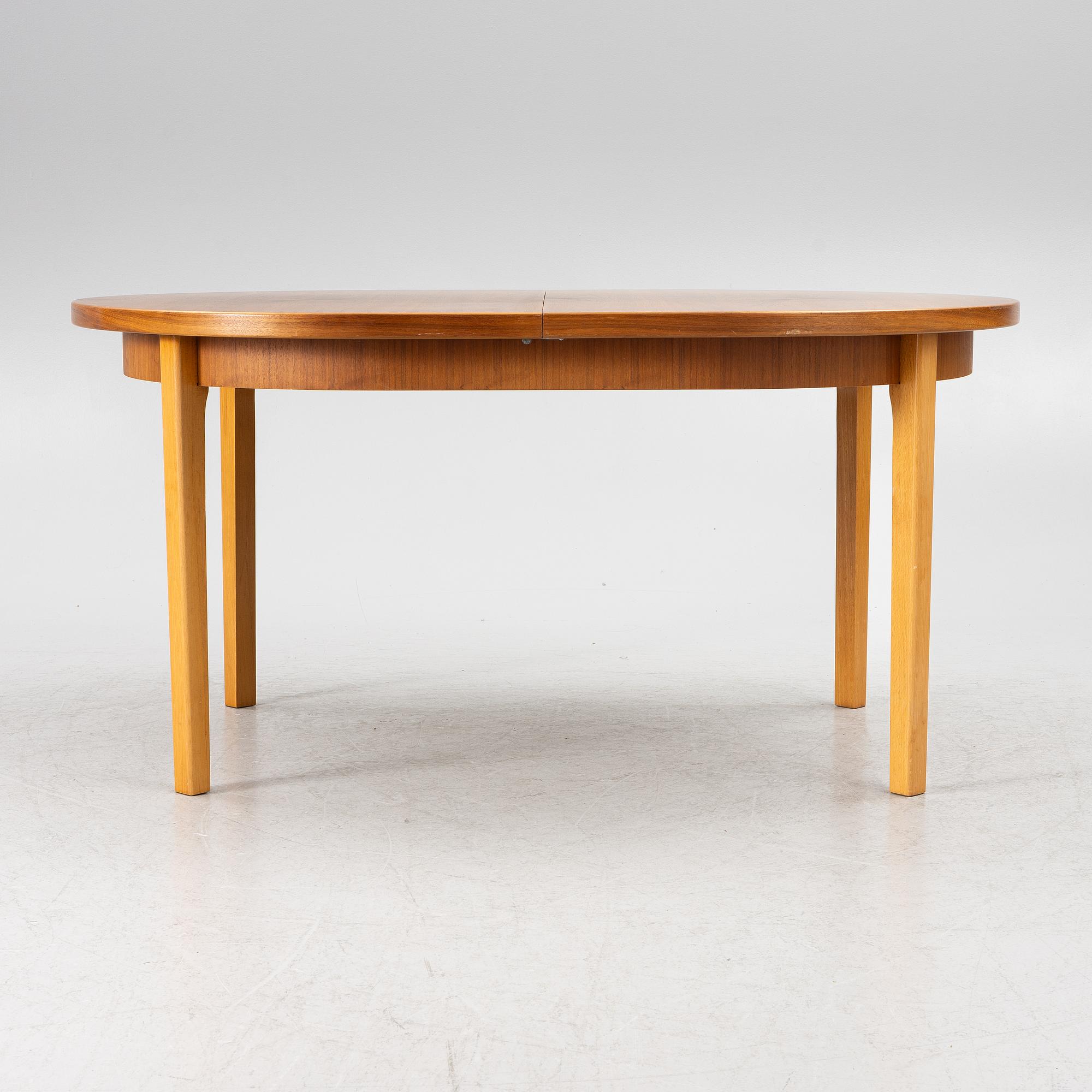 Dining table, walnut, 1960s.