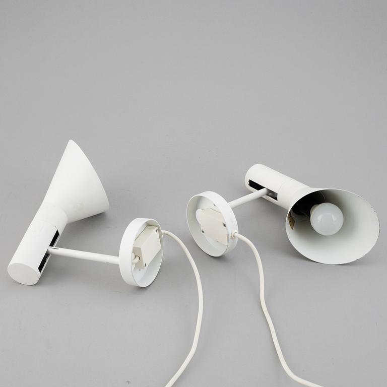 ARNE JACOBSEN,