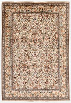 Carpet, Tabriz Tabatabai ca 282x195 cm.