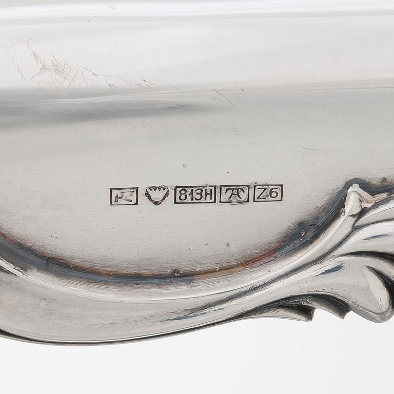 A silver tray, Auran Kultaseppä Oy, Turku 1953.