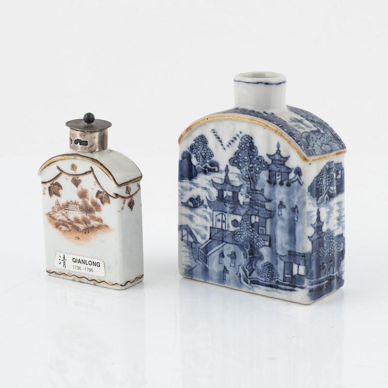 Two porcelain tea caddies, China, Qianlong (1736-95).