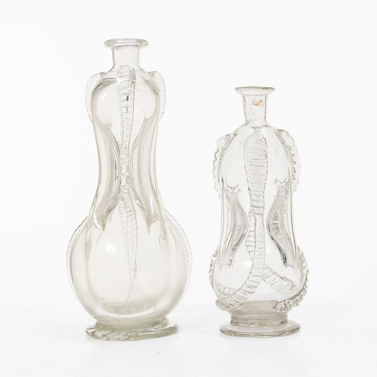 Kluckaflaskor, 2 st, 1800-tal.