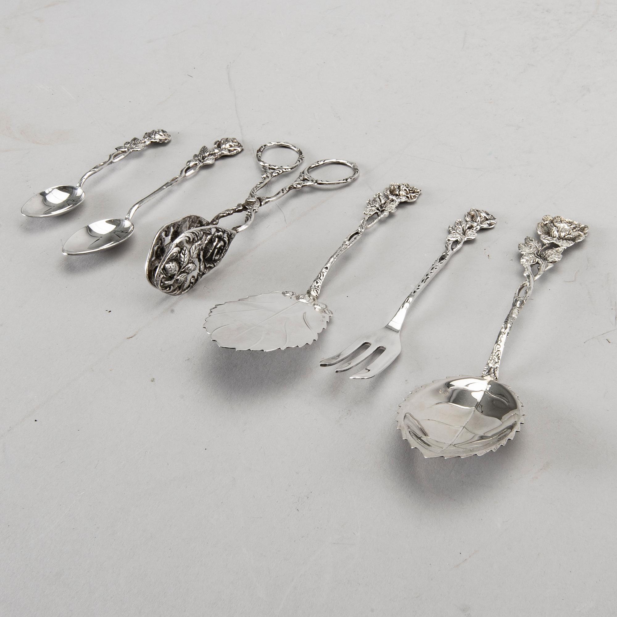 22 pieces of second half of the 20th century silver silver cutlery. Total weight app. 250 gram.