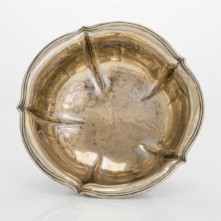 Parcel-gilt bowl, Karol Filip Malcz, active in Warsaw 1827-1864.