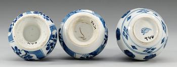 A set of three blue and white rose water sprinklers, Qing dynasty, Kangxi (1662-1722). (3).