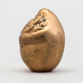 DAVID WRETLING, skulptur, patinerad mässing, "Moder Jord", signerad och daterad 1969.