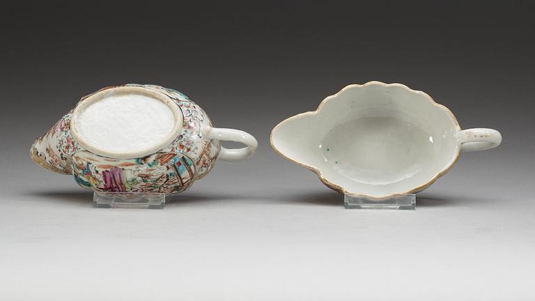 A pair of famille rose sauce boats, Qing dynasty, Qianlong (1736-95).