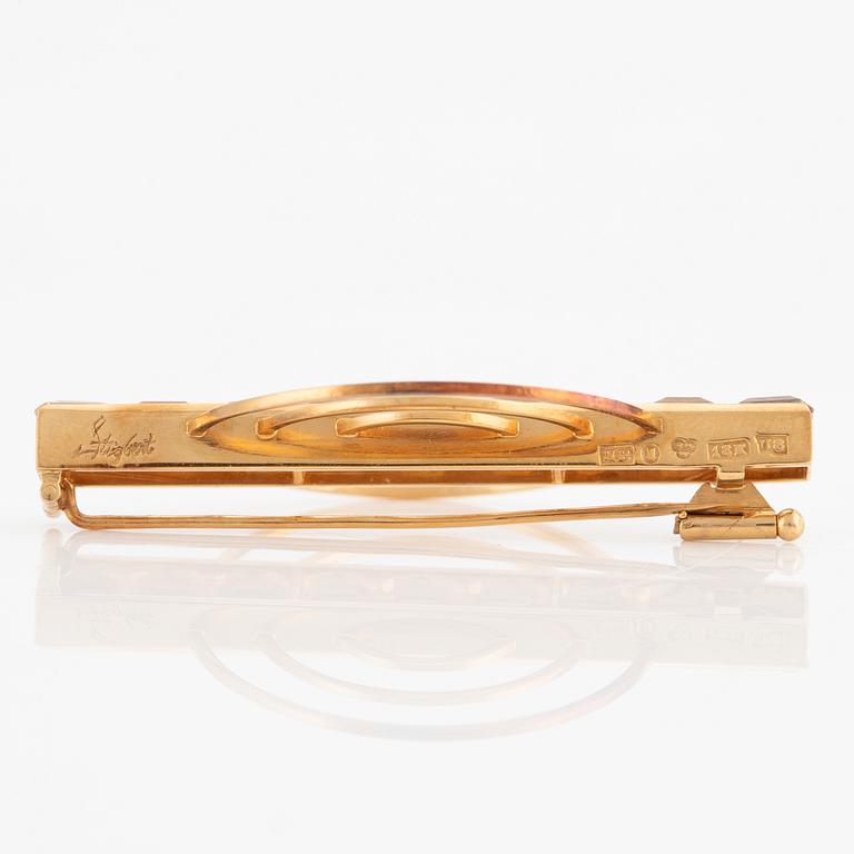 Brooch, Stigbert, Engelbert, 18K gold with synthetic white stones.