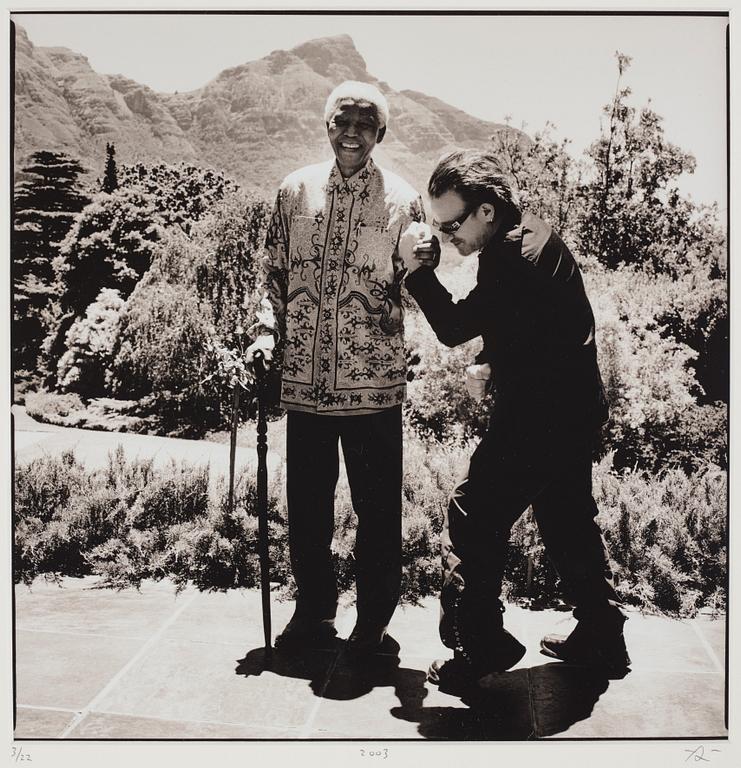 Anton Corbijn, "22:U2", 1982-2003.