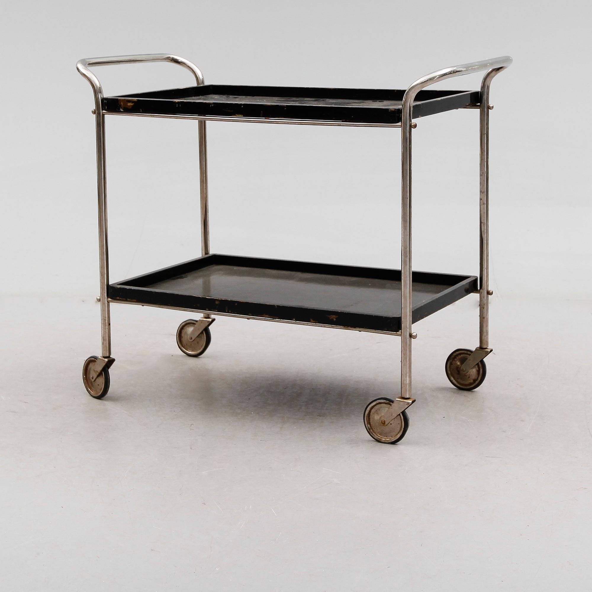 SERVERINGSVAGN, 1900-talets första hälft.