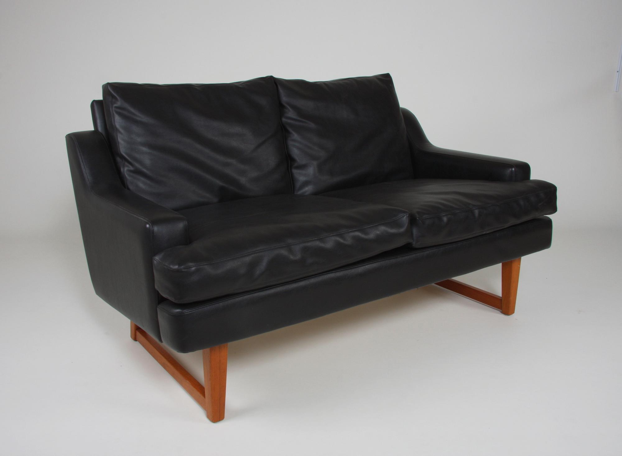 SOFFA.