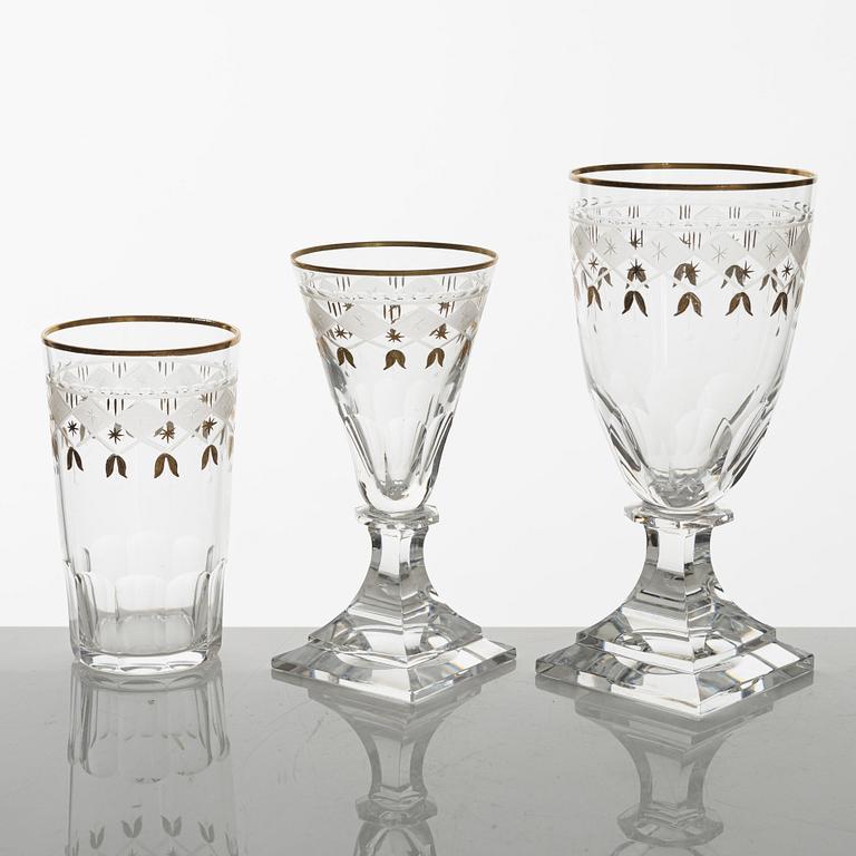 A 35 piece Swedish Kosta 'Odelberg Junior' glass service, 20th century.