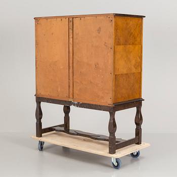 A Carl Malmsten "Haga" cabinet, Nordiska Kompaniet NK 1926.