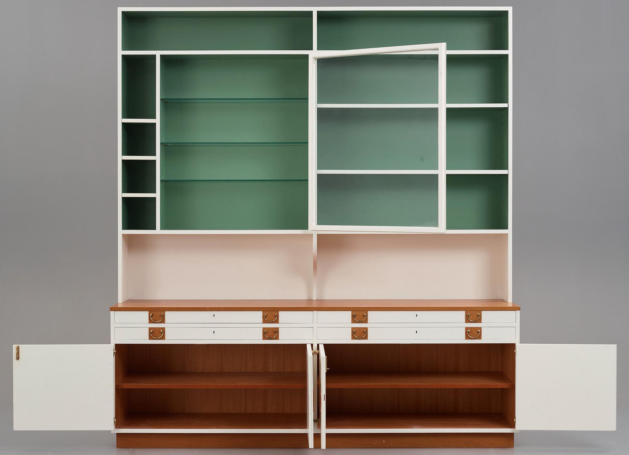 Josef Frank, bokhylla, specialversion av modell 2255, Firma Svenskt Tenn, 1960-1970-tal.