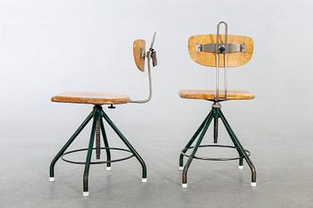 Arbetsstolar, 2 st,   Kockums mekaniska verkstad, Malmö, 1900-talets mitt.