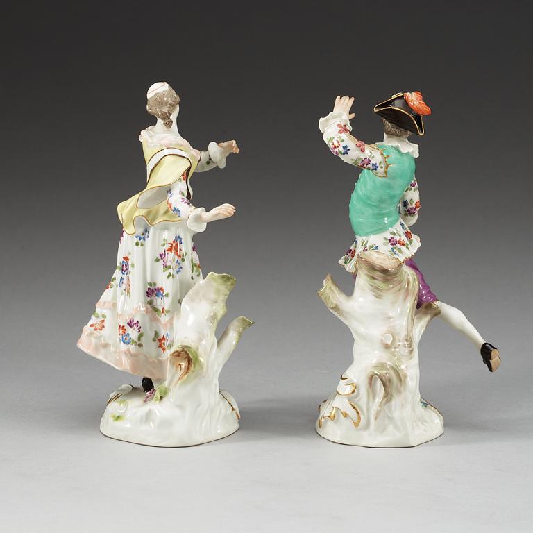 A set of two dancing figurines, Meissen, 1920's.