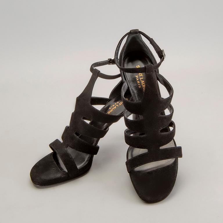 Yves saint Laurent, skor ett par strl 39,5.