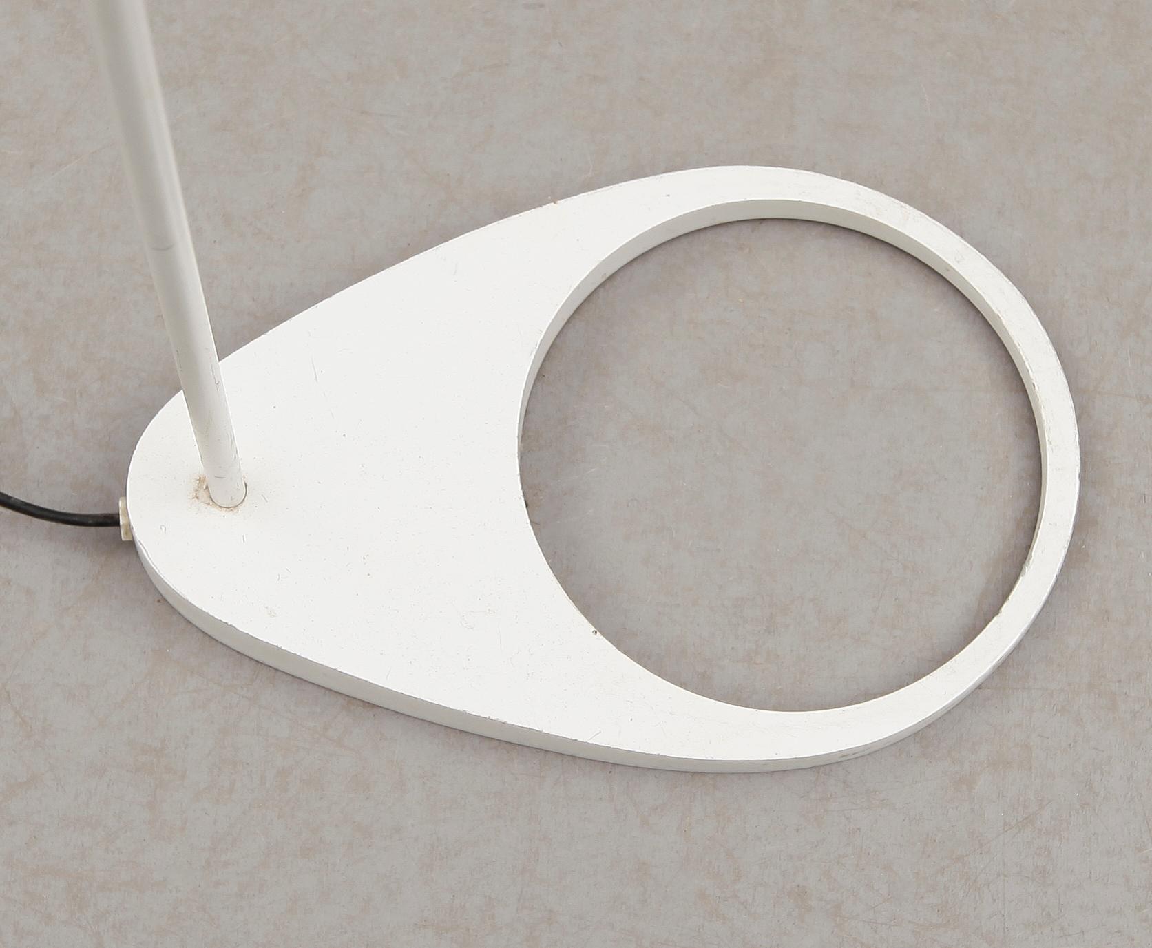 GOLVLAMPA, "AJ", Arne Jacobsen, Louis Poulsen, 1900-talets senare del.