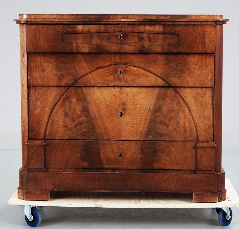 BYRÅ, senempire, 1800-talets mitt.