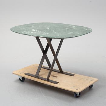 Antonio Citterio, a 'Pathos Square Table', Maxalto, Italy.