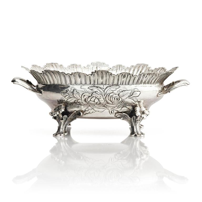 A Swedish 18th century Rococo silver bowl, mark of Jacob Lampa, Stockholm 1774.