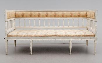 SOFFA, sengustaviansk, omkring år 1800.