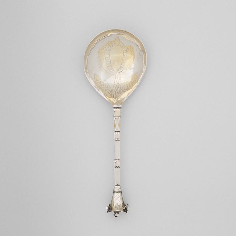 A Swedish 18th century parcel-gilt spoon, marks of Nils Grubb, Hudiksvall 1759.