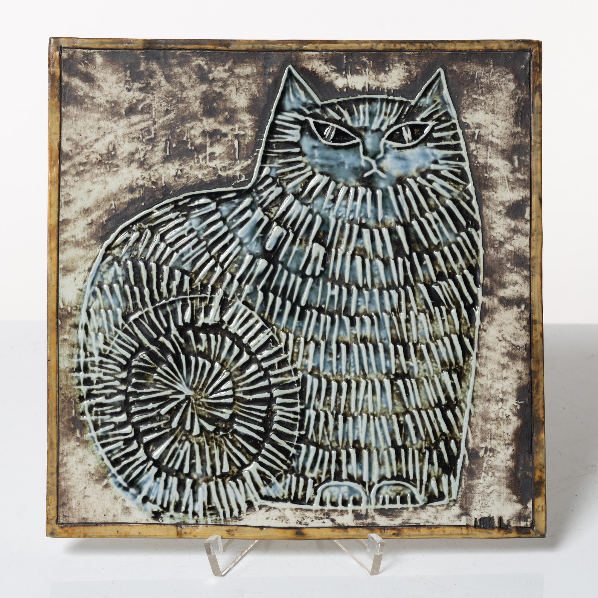 Lisa Larson, väggrelief samt vas, Gustavsberg.