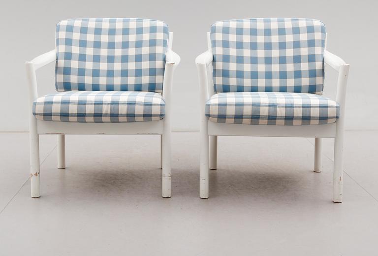 FÅTÖLJER, 1 par, 1900-talets andra hälft.