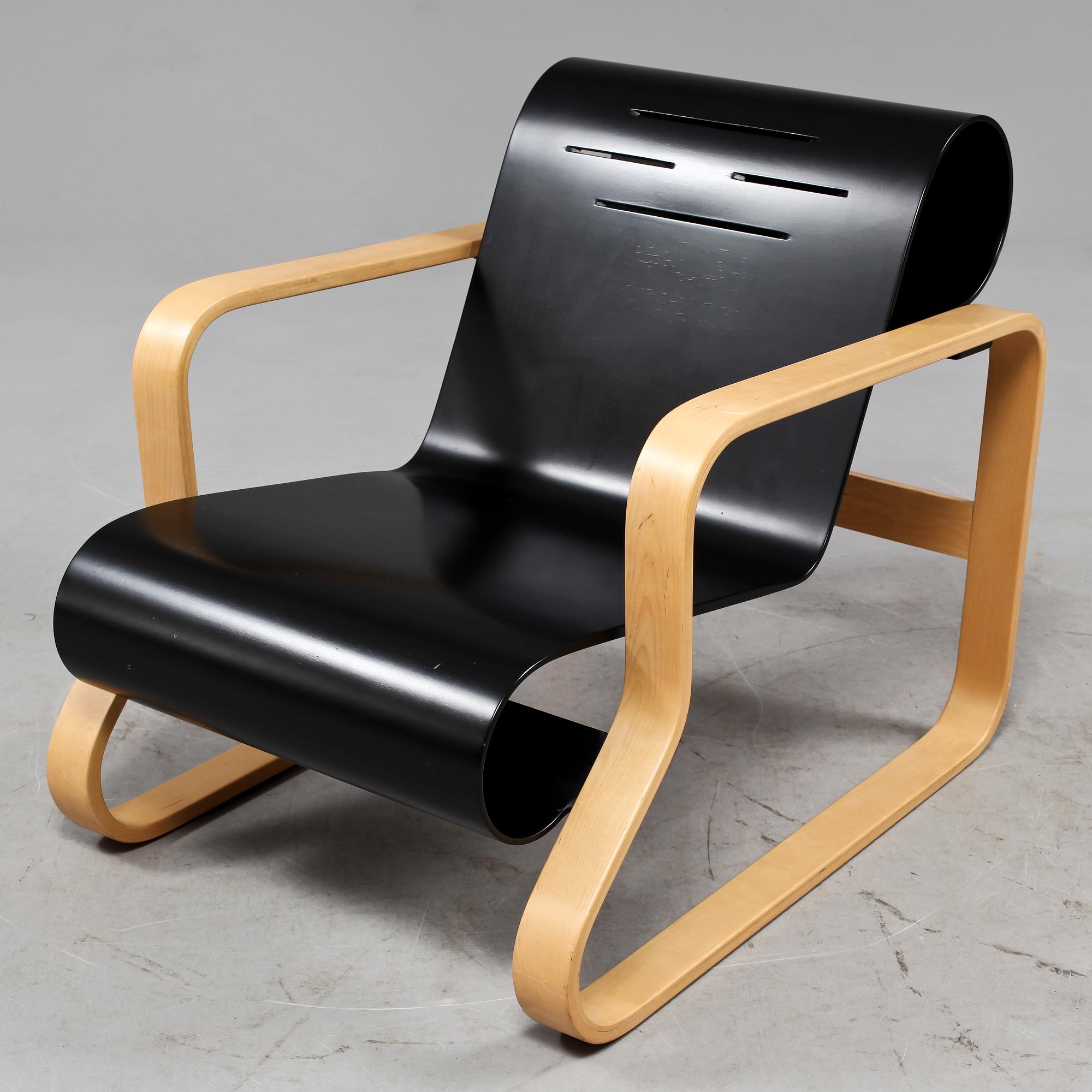 KARMSTOL, "41 Paimio", Alvar Aalto, Artek, 1900-talets andra hälft.