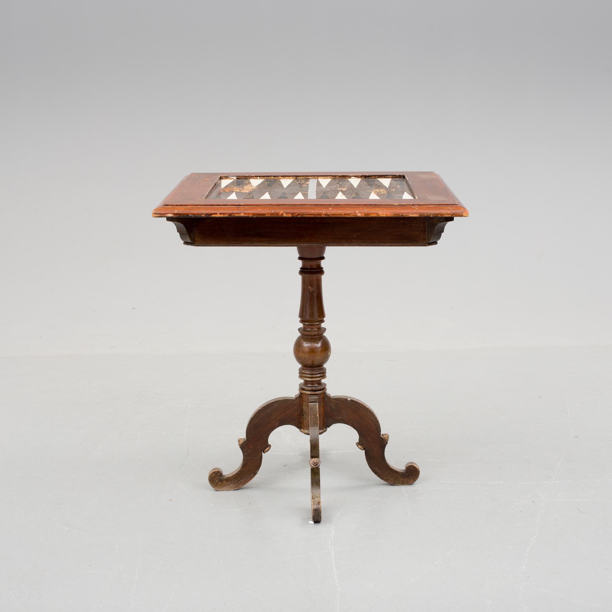 SIDEBOARD / SKÅP, 1900-talets mitt.