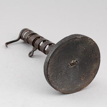 LJUSSTAKE, smide och trä, 1700-tal.