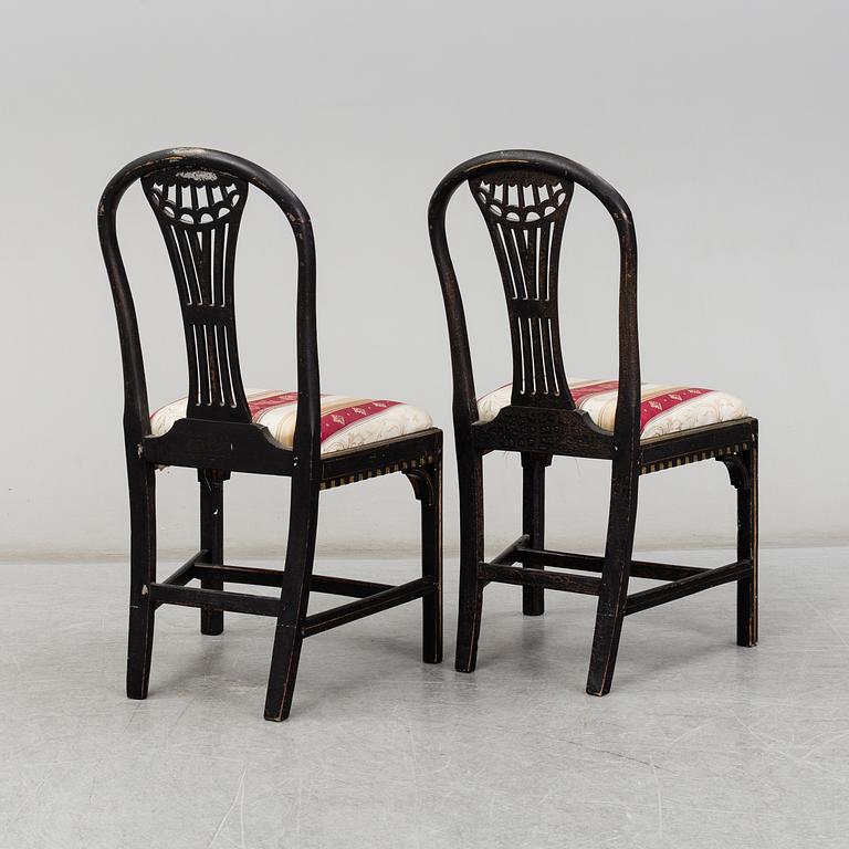 STOLAR, ett par, sengustavianska, omkring år 1800.